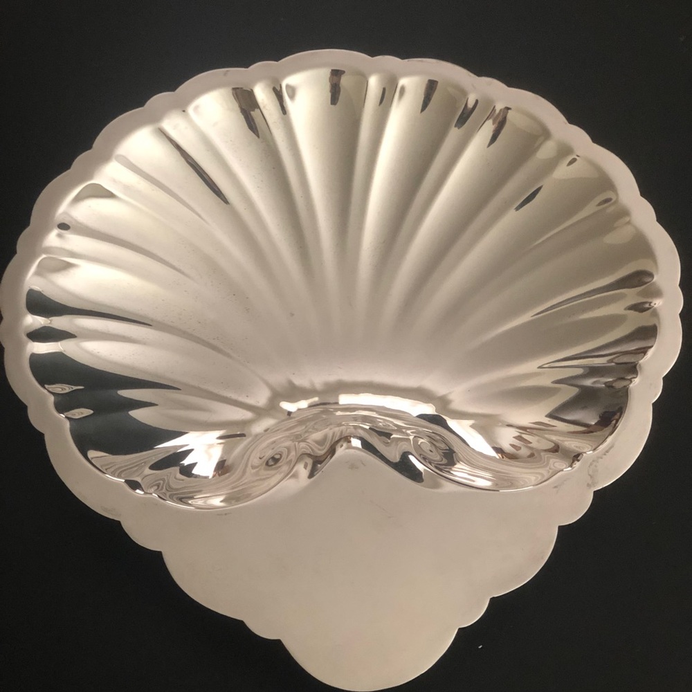 Silver Shell Footed Serving Tray - Large - Picture 2 of 14
